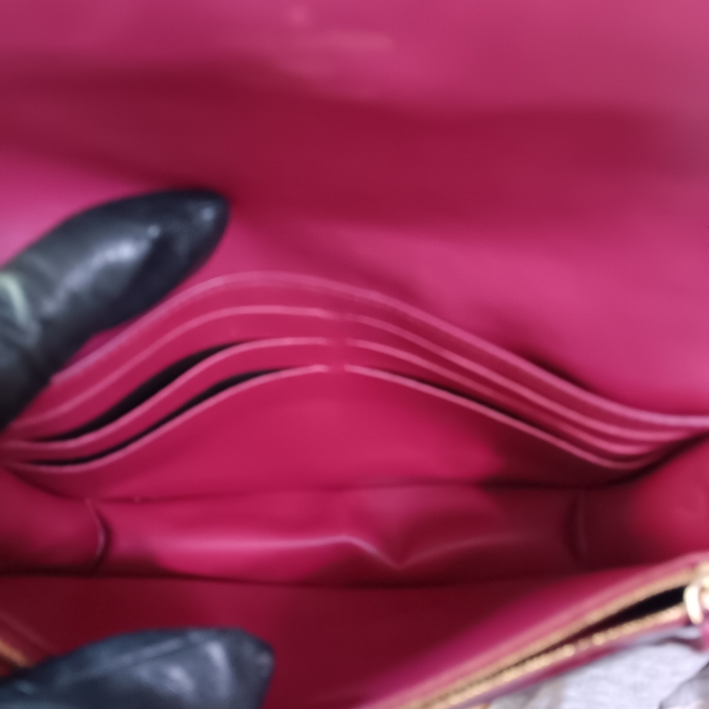 Louis Vuitton Flore Chain Wallet Monogram Fuchsia Pink Crossbody Clutch 2020 - Picture 16 of 17